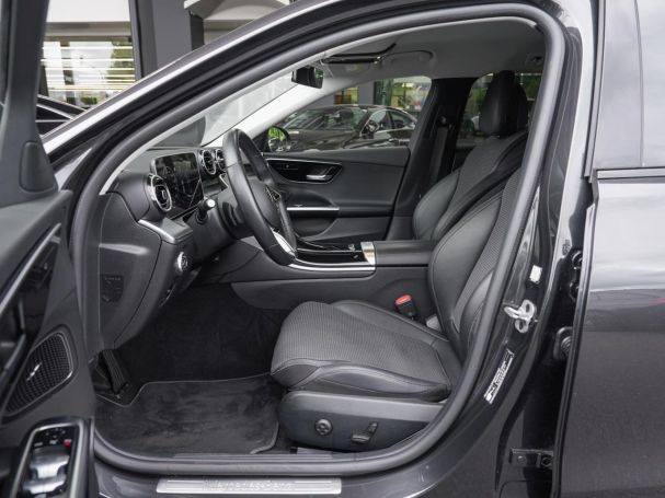 Mercedes-Benz C 220 d 4M T Avantgarde Night Distronic Kamera