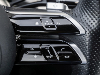 Mercedes-Benz C 220 d 4M T AMG Night Panorama Spurhalte EasyP