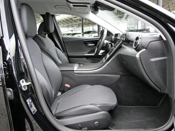 Mercedes-Benz C 220 d 4M T Avantgarde Kamera SpurH