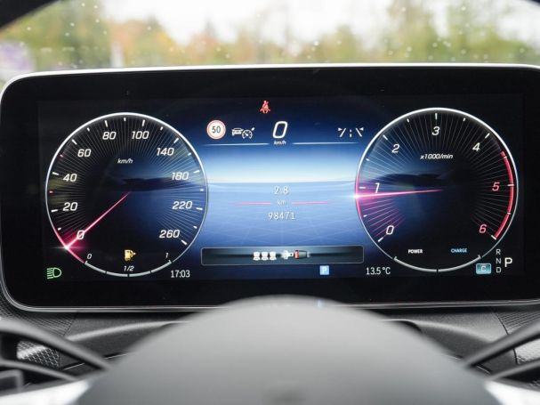 Mercedes-Benz C 220 d 4M T Avantgarde Distronic MBUX-Navi AHK