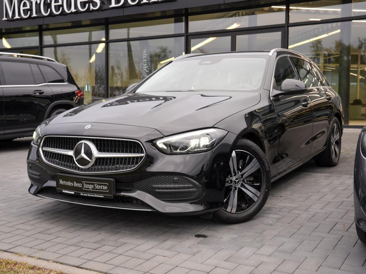 Mercedes-Benz C 220 d 4M T Avantgarde Distronic MBUX-Navi AHK