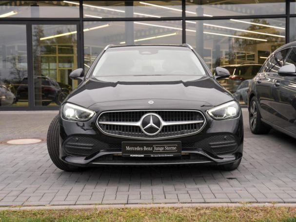 Mercedes-Benz C 220 d 4M T Avantgarde Distronic MBUX-Navi AHK