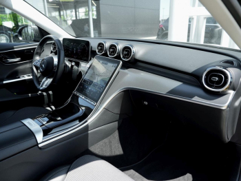 Mercedes-Benz C 220 d T Avantgarde Distronic Kamera Easy-Pack