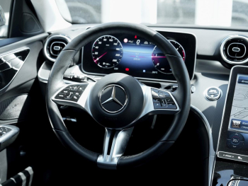Mercedes-Benz C 220 d T Avantgarde Distronic Kamera Easy-Pack