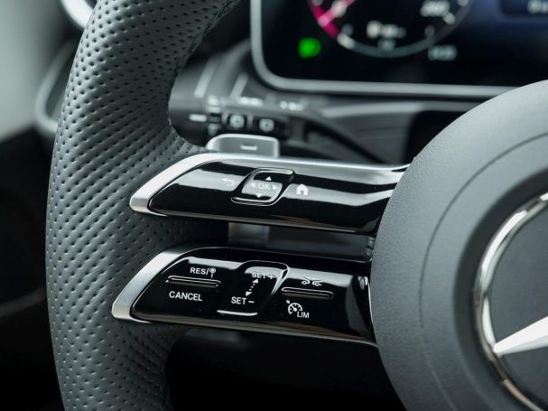 Mercedes-Benz C 220 d T-Modell AMG Panorama Distronic 360° AHK
