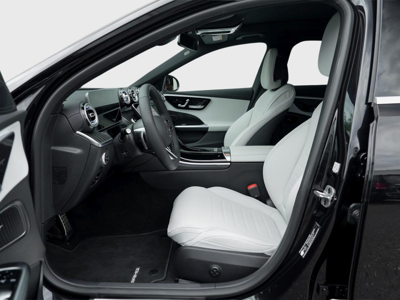 Mercedes-Benz C 220 d T-Modell AMG Panorama Distronic 360? AHK