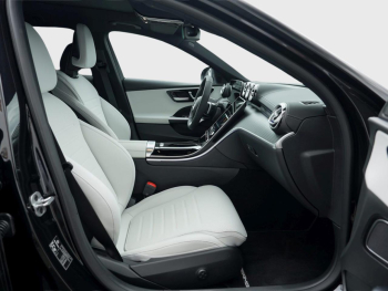 Mercedes-Benz C 220 d T-Modell AMG Panorama Distronic 360? AHK