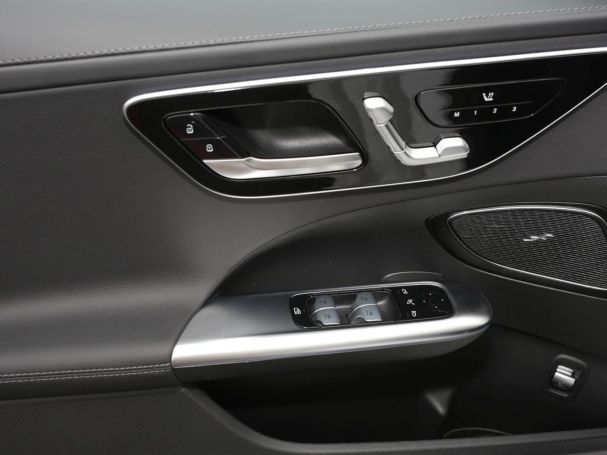 Mercedes-Benz C 220 d T-Modell AMG Night Distronic AHK Panorama