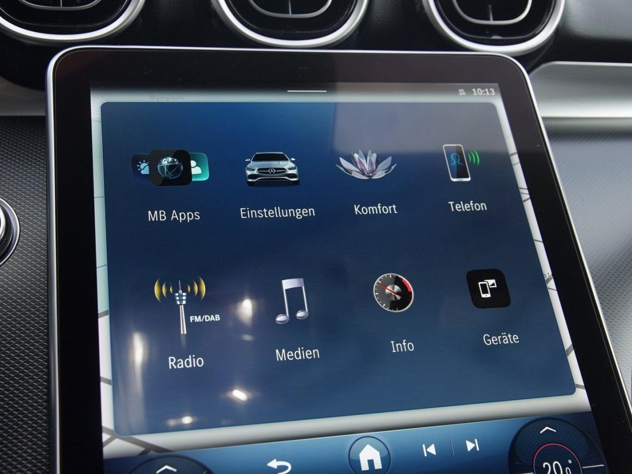 Mercedes-Benz C 220 d T Avantgarde Distronic MBUXNavi 360° AHK