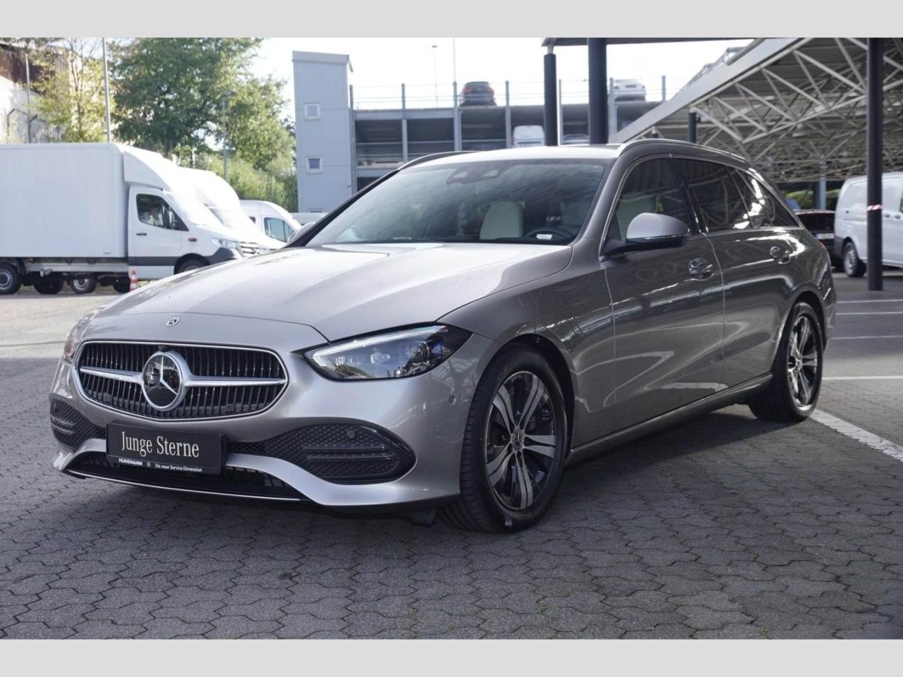 Mercedes-Benz C 220 d T Avantgarde Distronic MBUXNavi 360° AHK