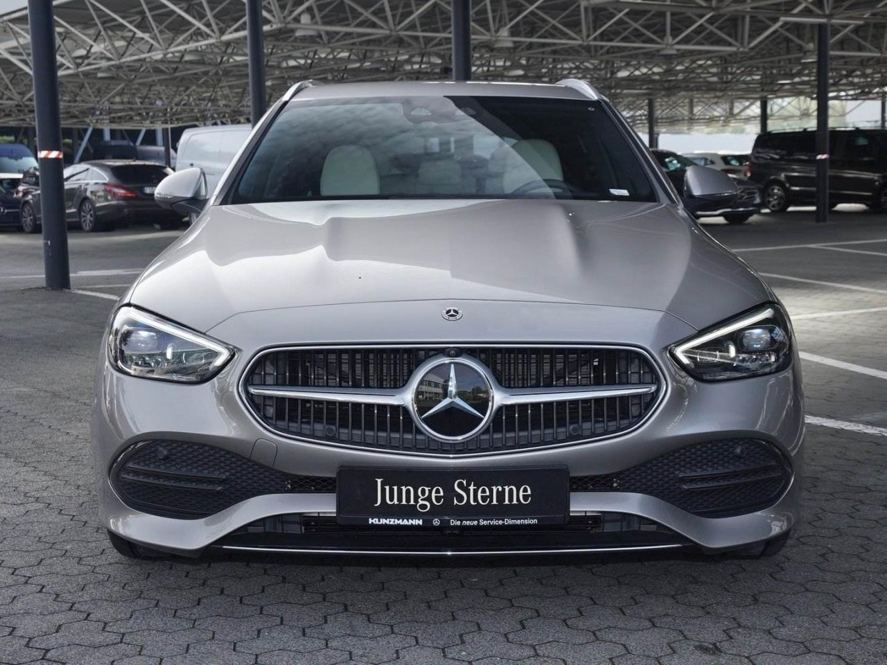 Mercedes-Benz C 220 d T Avantgarde Distronic MBUXNavi 360° AHK