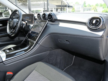 Mercedes-Benz C 220 d T Avantgarde Navi AHK Panorama Kamera