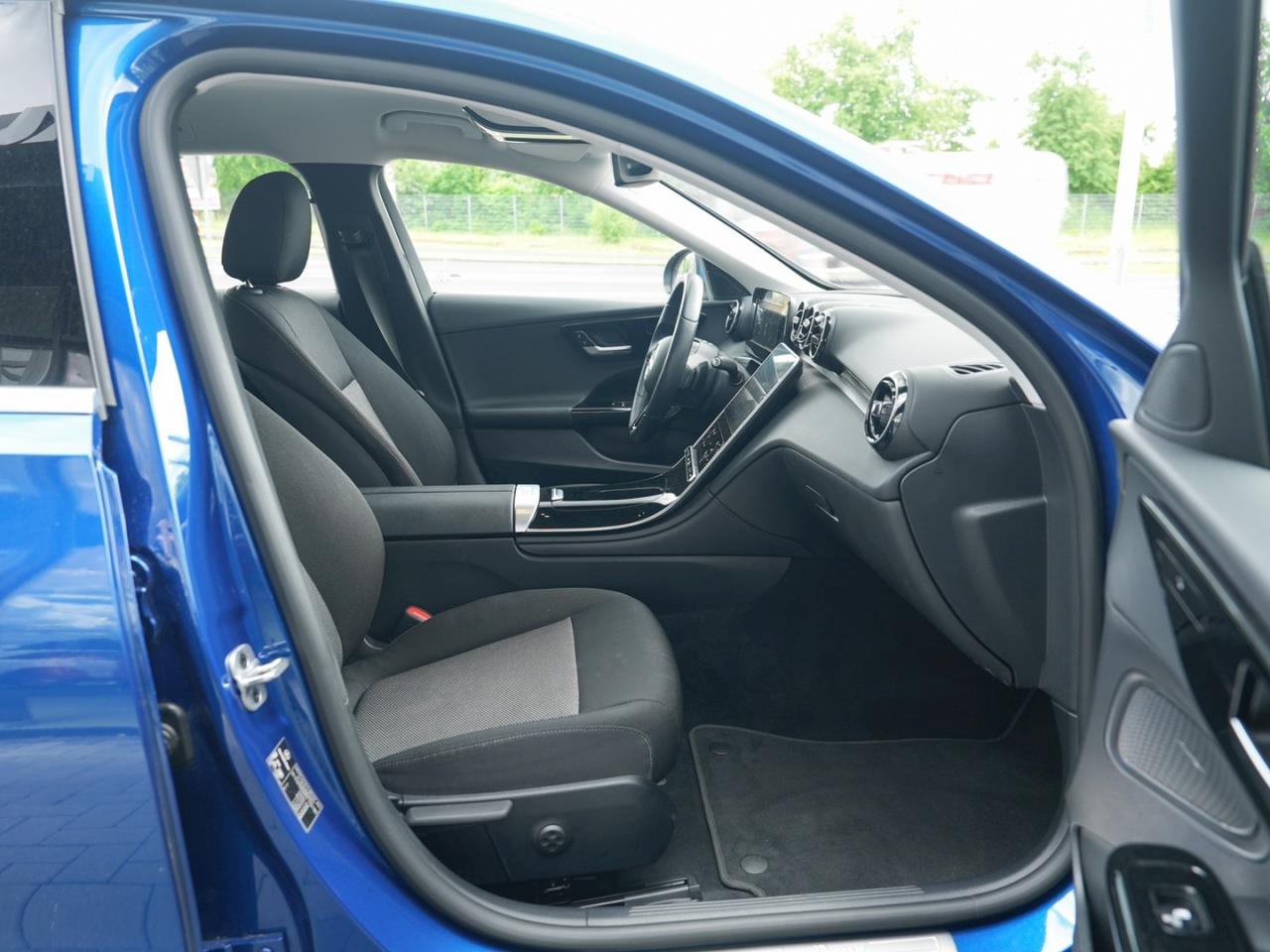 Mercedes-Benz C 220 d T Avantgarde Kamera Easy-Pack AHK