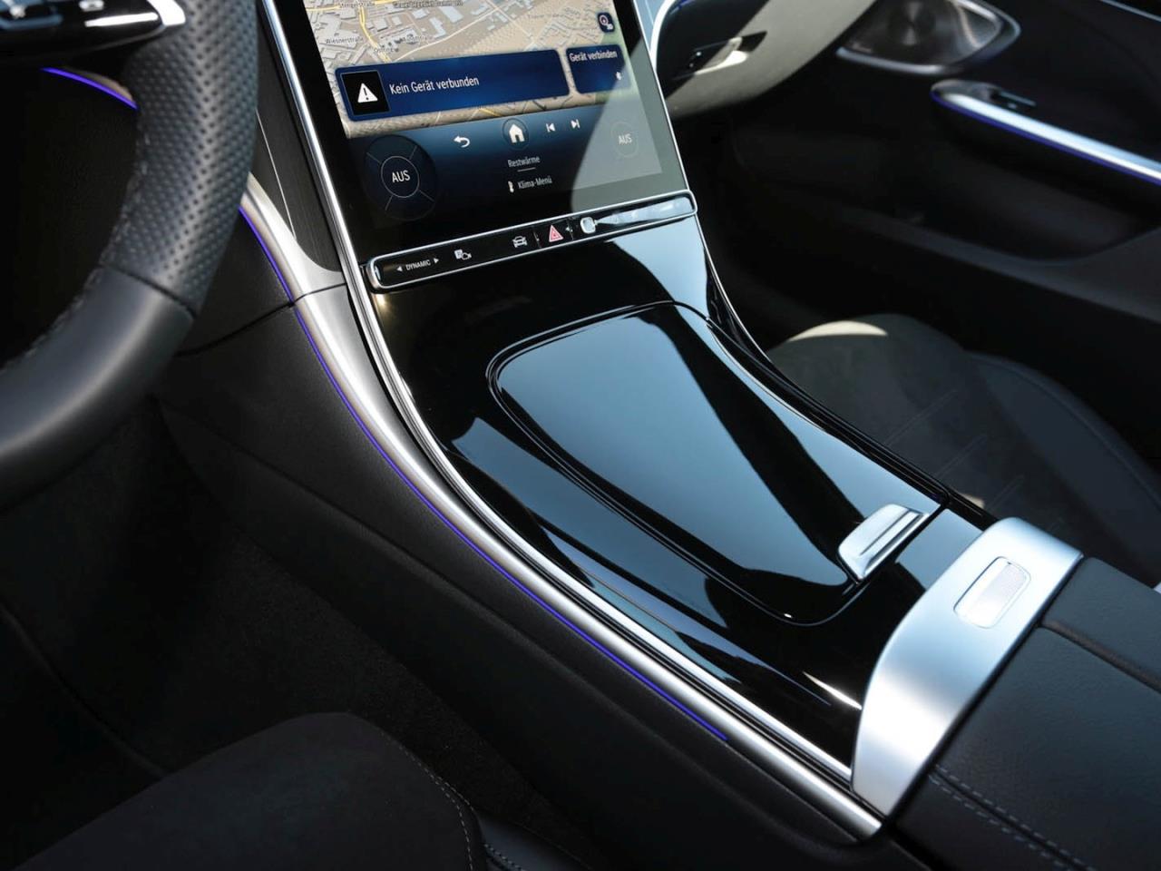 Mercedes-Benz C 300 d T-Modell AMG Night Panorama Distronic