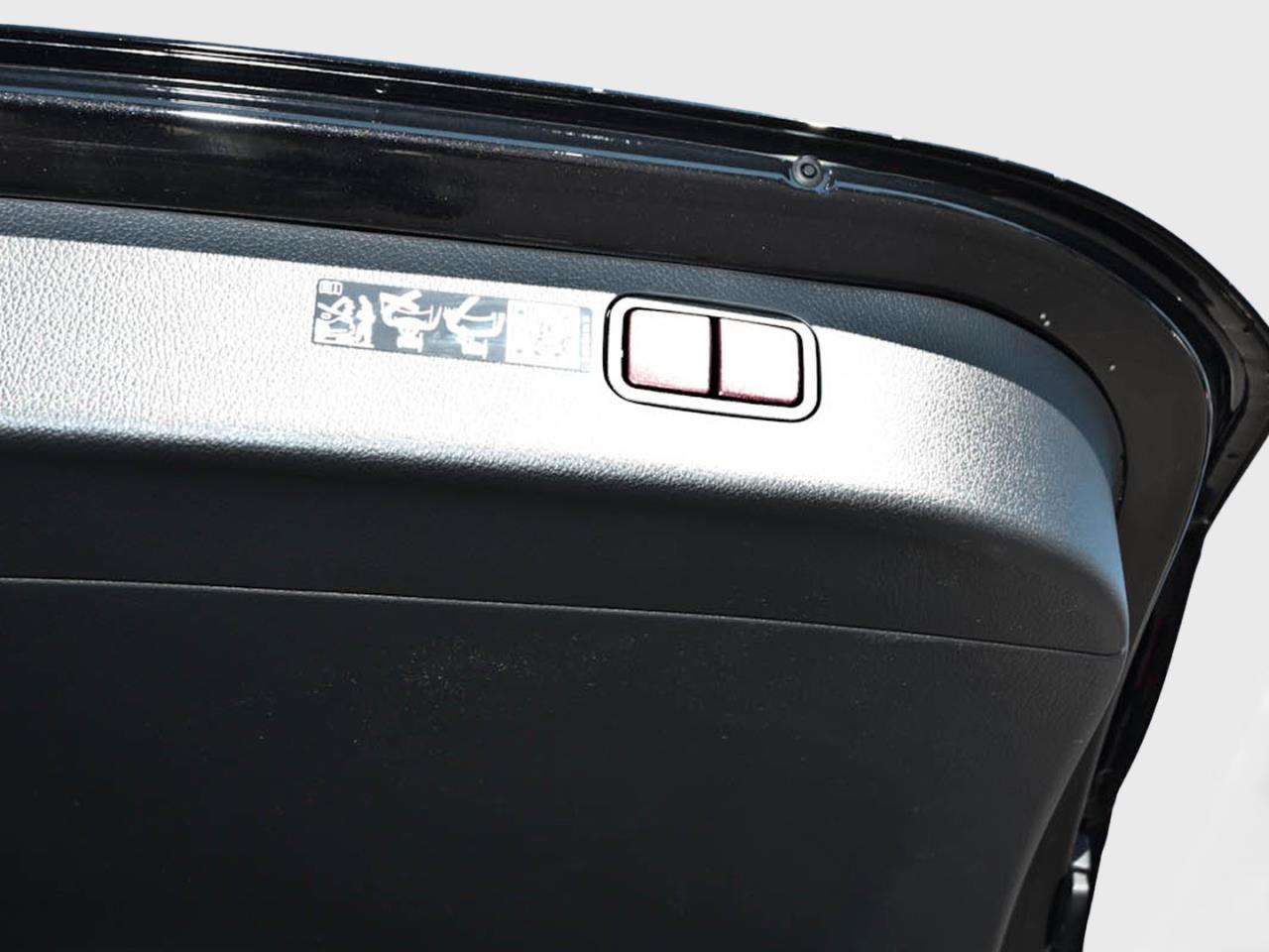 Mercedes-Benz C 300 d T-Modell AMG Night Panorama Distronic