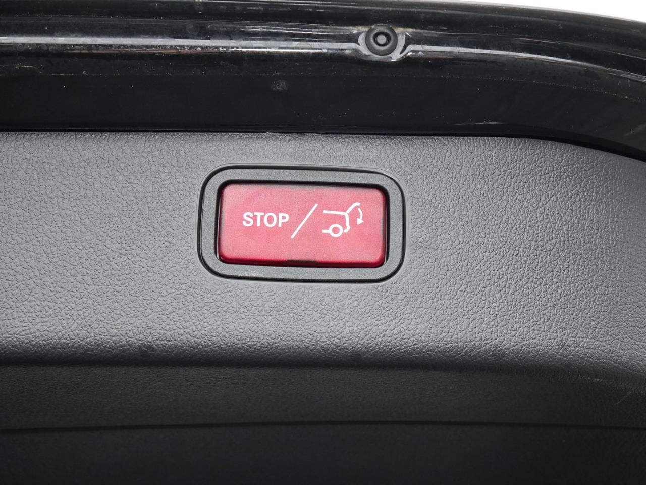 Mercedes-Benz C 300 d T AMG MBUXNavi-Prem. Kamera Easy-Pack