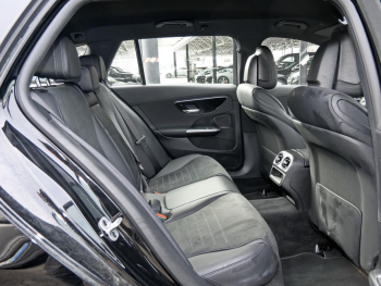 Mercedes-Benz C 300 d T AMG MBUXNavi-Prem. Kamera Easy-P AHK