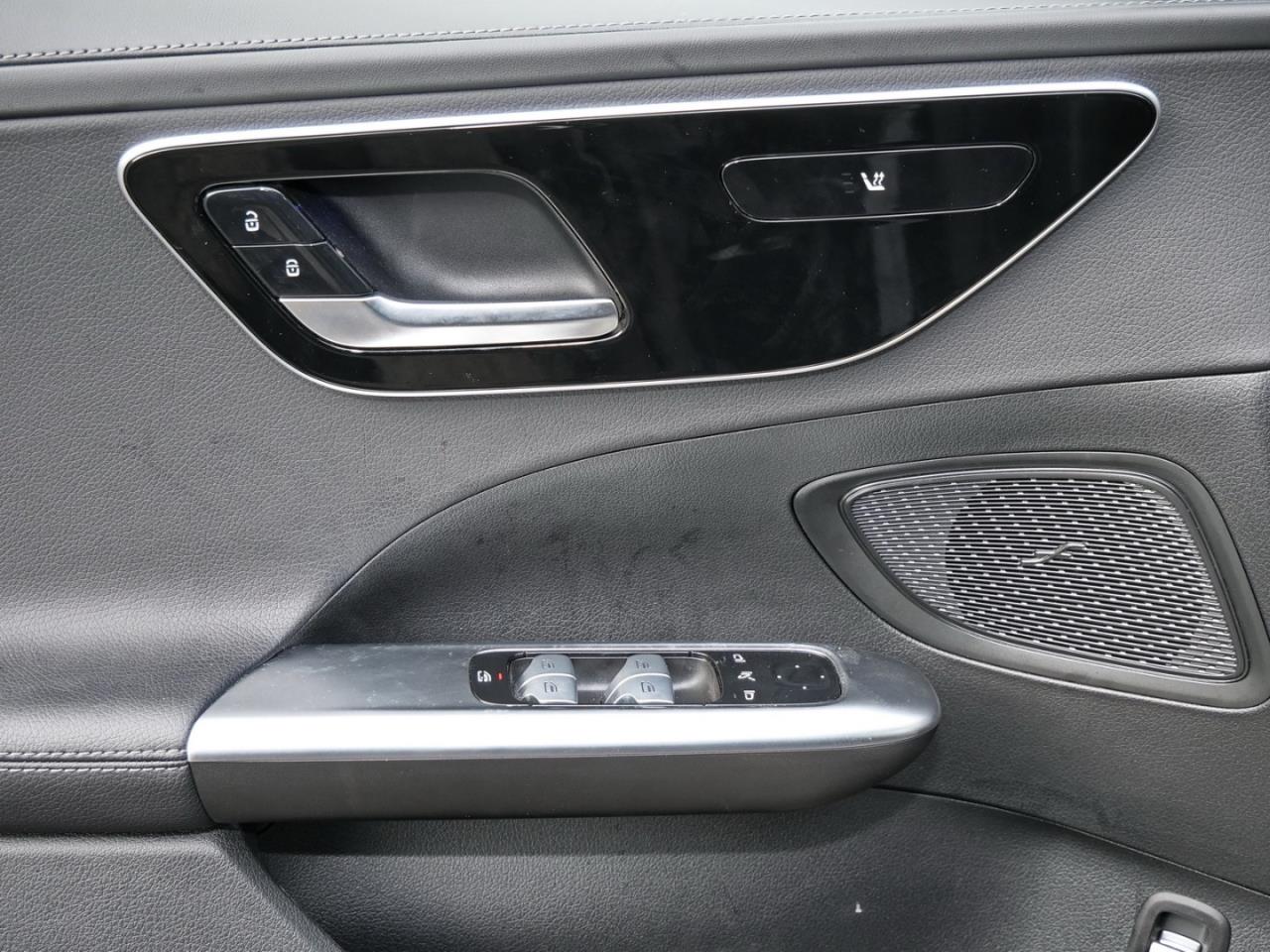 Mercedes-Benz C 300 d T AMG MBUXNavi-Prem. Kamera Easy-P AHK