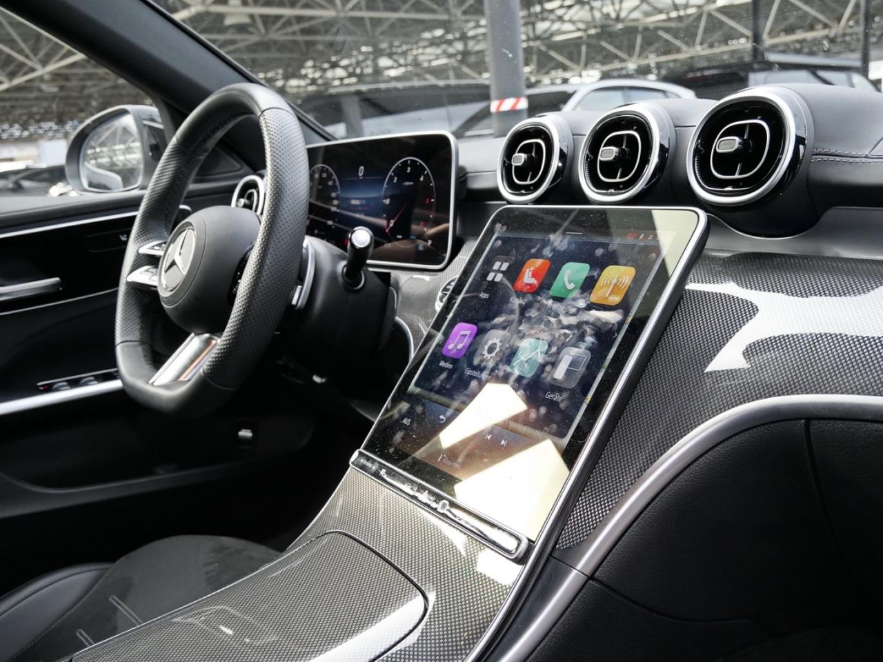 Mercedes-Benz C 300 d T AMG MBUXNavi-Prem. Kamera Easy-P AHK