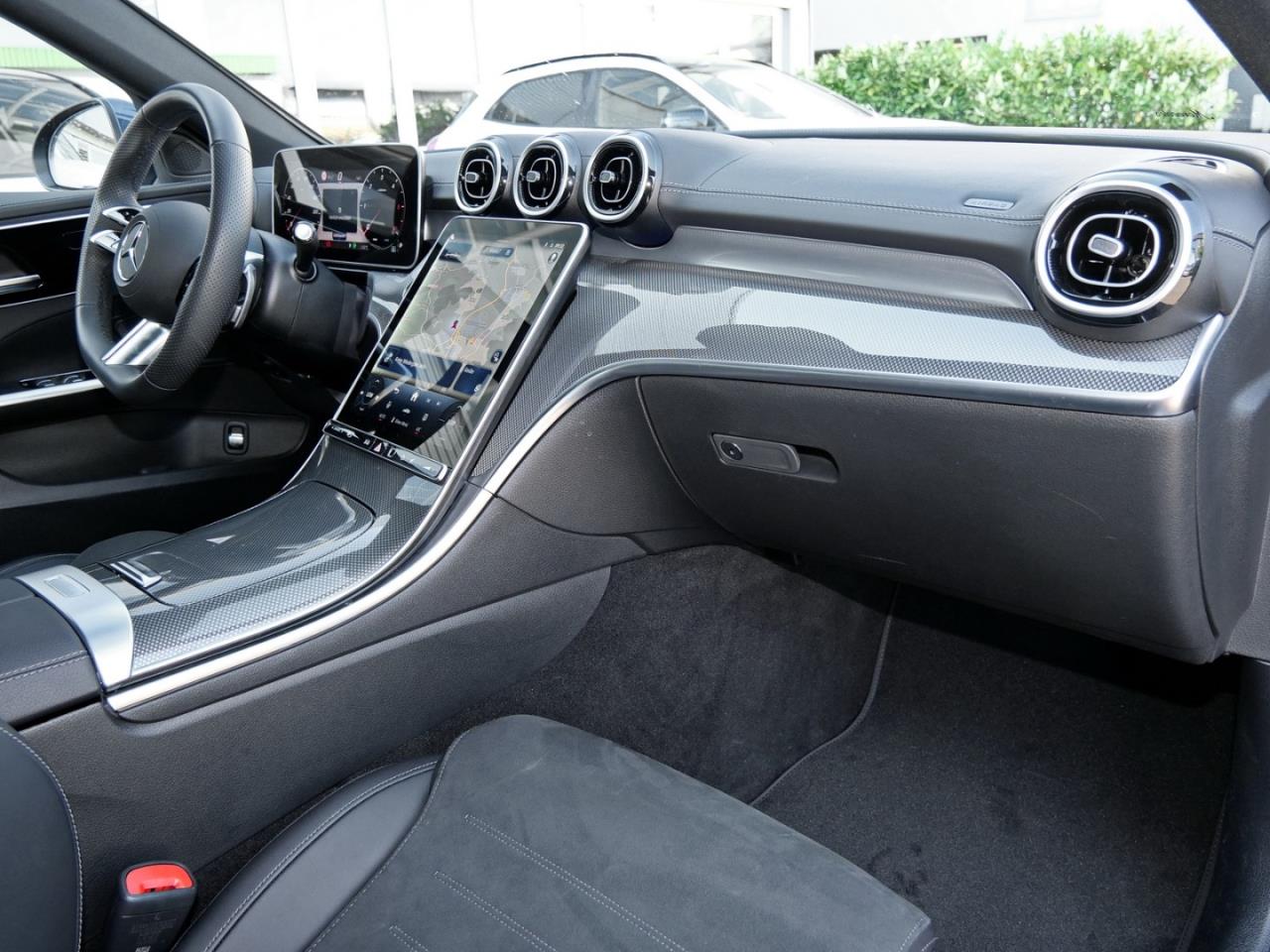 Mercedes-Benz C 300 d T AMG Distronic Kamera Easy-Pack