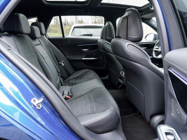 Mercedes-Benz C 300 de 4M T AMG Night Distronic Panorama 360°