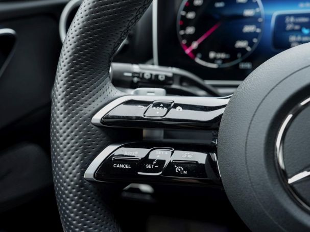 Mercedes-Benz C 300 de 4M T AMG Night Distronic Panorama 360°