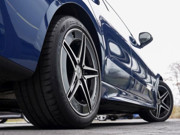 Mercedes-Benz C 300 de 4M T AMG Night Distronic Panorama 360°