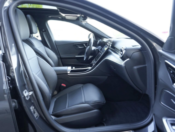 Mercedes-Benz C 300 de T Avantgarde Panorama Kamera NP 87.923