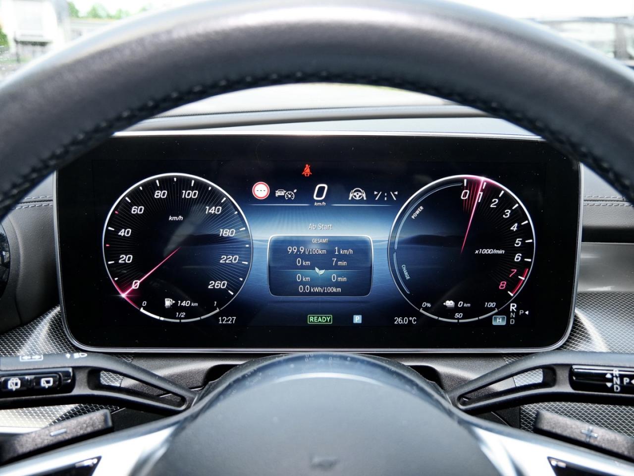 Mercedes-Benz C 300 e T Avantgarde Distronic Panorama 360°