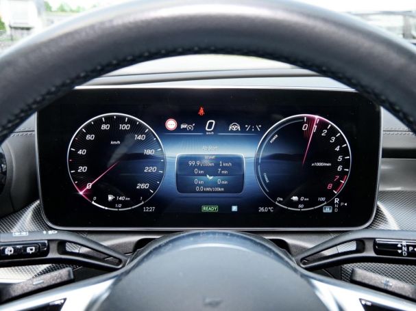 Mercedes-Benz C 300 e T Avantgarde Distronic Panorama 360°