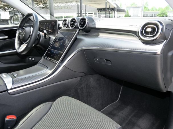 Mercedes-Benz C 300 e T Avantgarde Distronic Panorama 360°