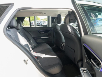 Mercedes-Benz C 300 e T Avantgarde AHK 360° Distronic