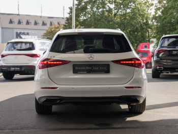 Mercedes-Benz C 300 e T Avantgarde AHK 360° Distronic