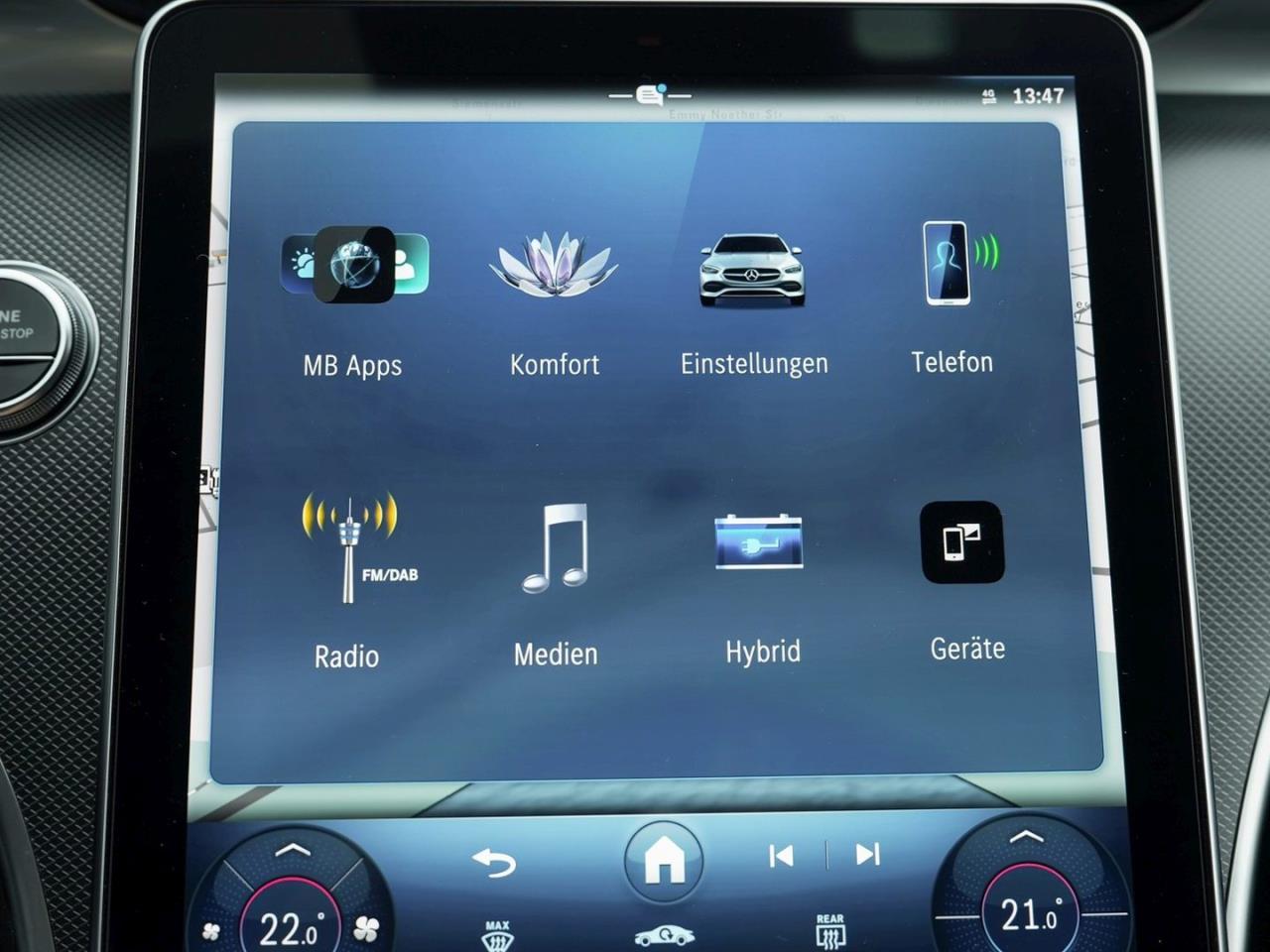 Mercedes-Benz C 300 e T Avantgarde Night Kamera Easy-Pack