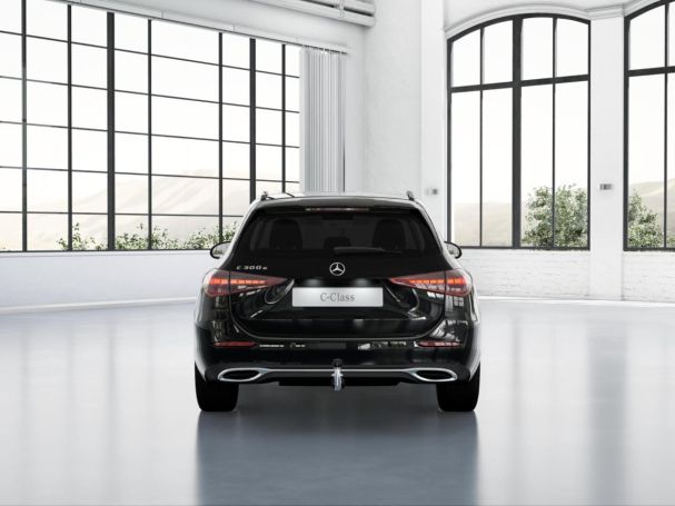 Mercedes-Benz C 300 e T Avantgarde Night Panorama Distronic