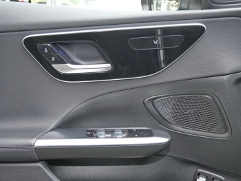 Mercedes-Benz C 300 e T Avantgarde Kamera Easy-Pack AHK