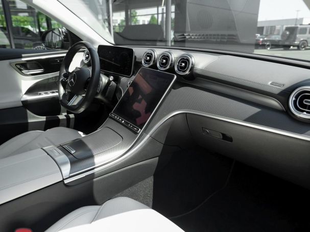 Mercedes-Benz C 300 e T AMG Night Distronic Panorama Spurhalte