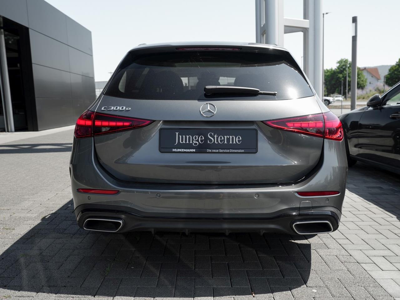 Mercedes-Benz C 300 e T AMG Night Distronic Panorama Spurhalte