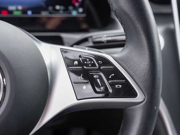 Mercedes-Benz C 300 e T Avantgarde MBUX Navi Kamera EasyPack