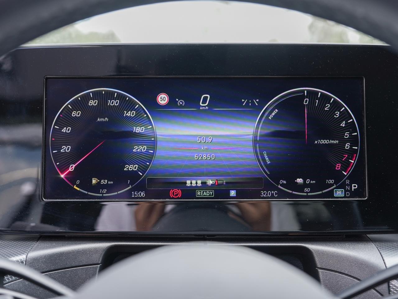 Mercedes-Benz C 300 e T Avantgarde MBUX Navi Kamera EasyPack