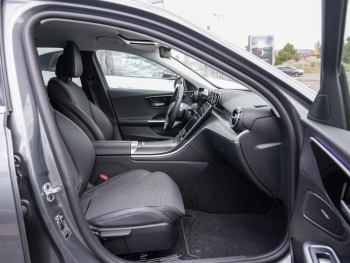 Mercedes-Benz C 300 e T Avantgarde MBUX Navi Kamera EasyPack