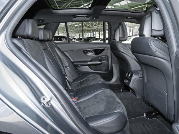 Mercedes-Benz C 300 e T AMG Panorama Distronic Kamera AHK