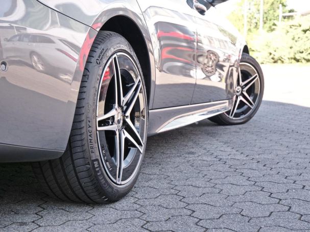 Mercedes-Benz C 300 e T AMG Panorama Distronic Kamera AHK