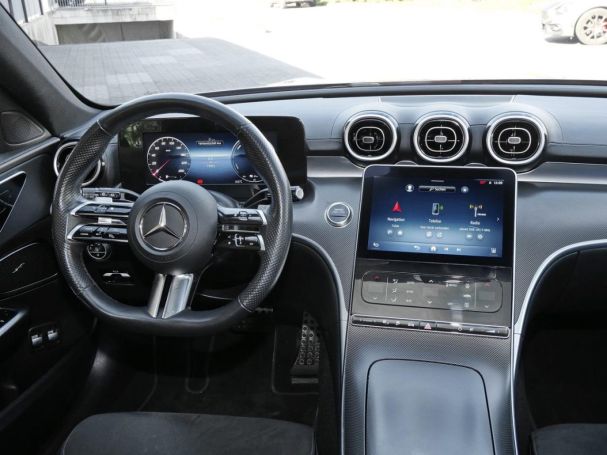 Mercedes-Benz C 300 e T AMG Panorama Distronic Kamera AHK