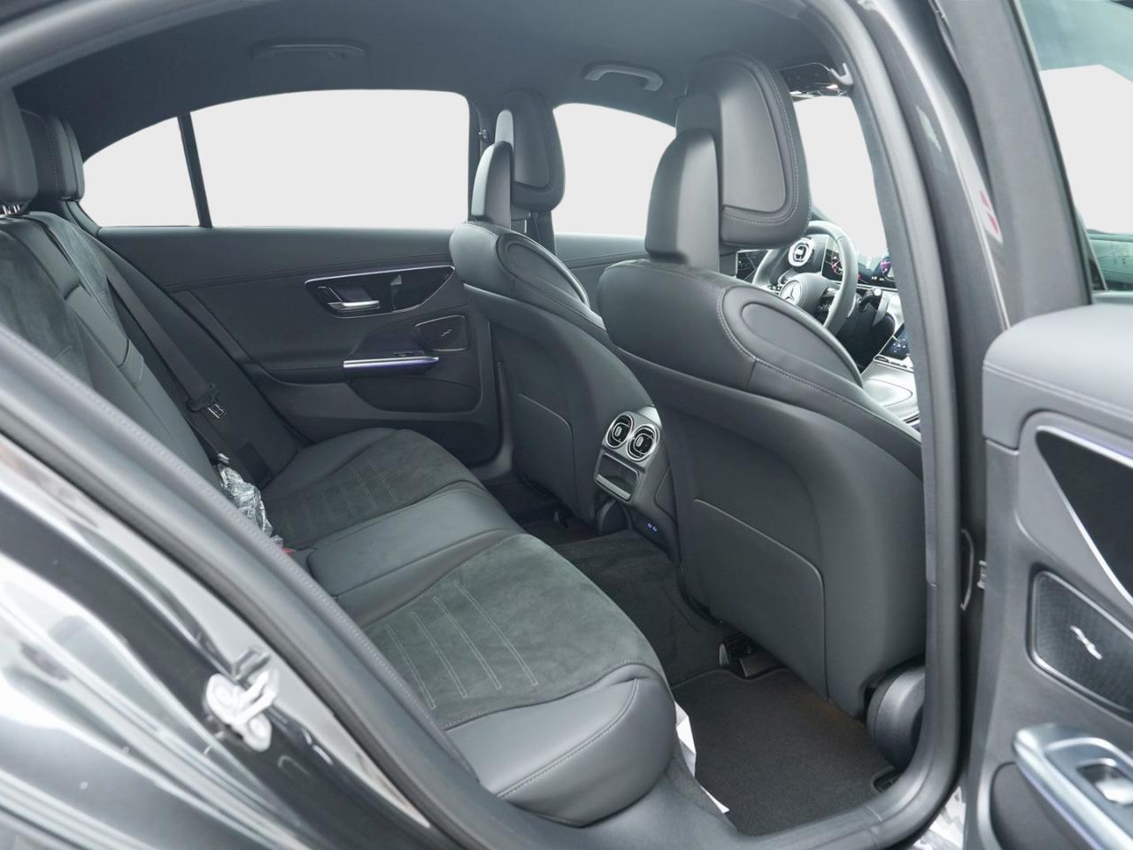 Mercedes-Benz C 180 AMG Night Distronic 360? AHK Memory