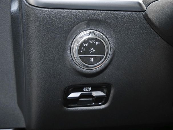 Mercedes-Benz C 180 Avantgarde MBUXNavi-Prem. Kamera AHK