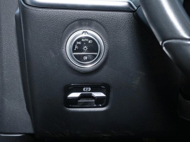 Mercedes-Benz C 200 Avantgarde MBUXNavi-Prem. Kamera Spiegel-P