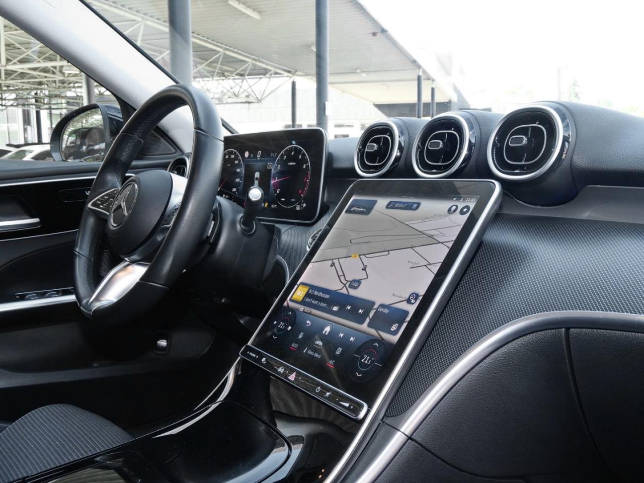 Mercedes-Benz C 200 Avantgarde MBUXNavi-Prem. Kamera Spiegel-P