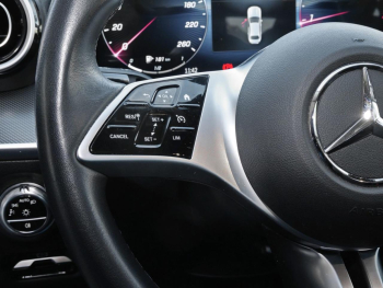 Mercedes-Benz C 200 Avantgarde MBUXNavi-Prem. Kamera Spiegel-P