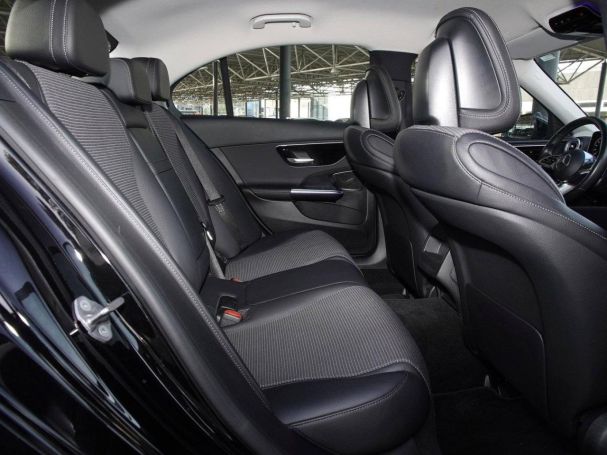 Mercedes-Benz C 200 Avantgarde MBUXNavi-Prem. Kamera